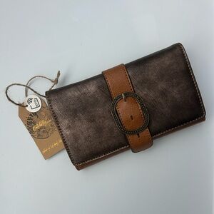 NWT Catchfly Buckle Flap Wallet
